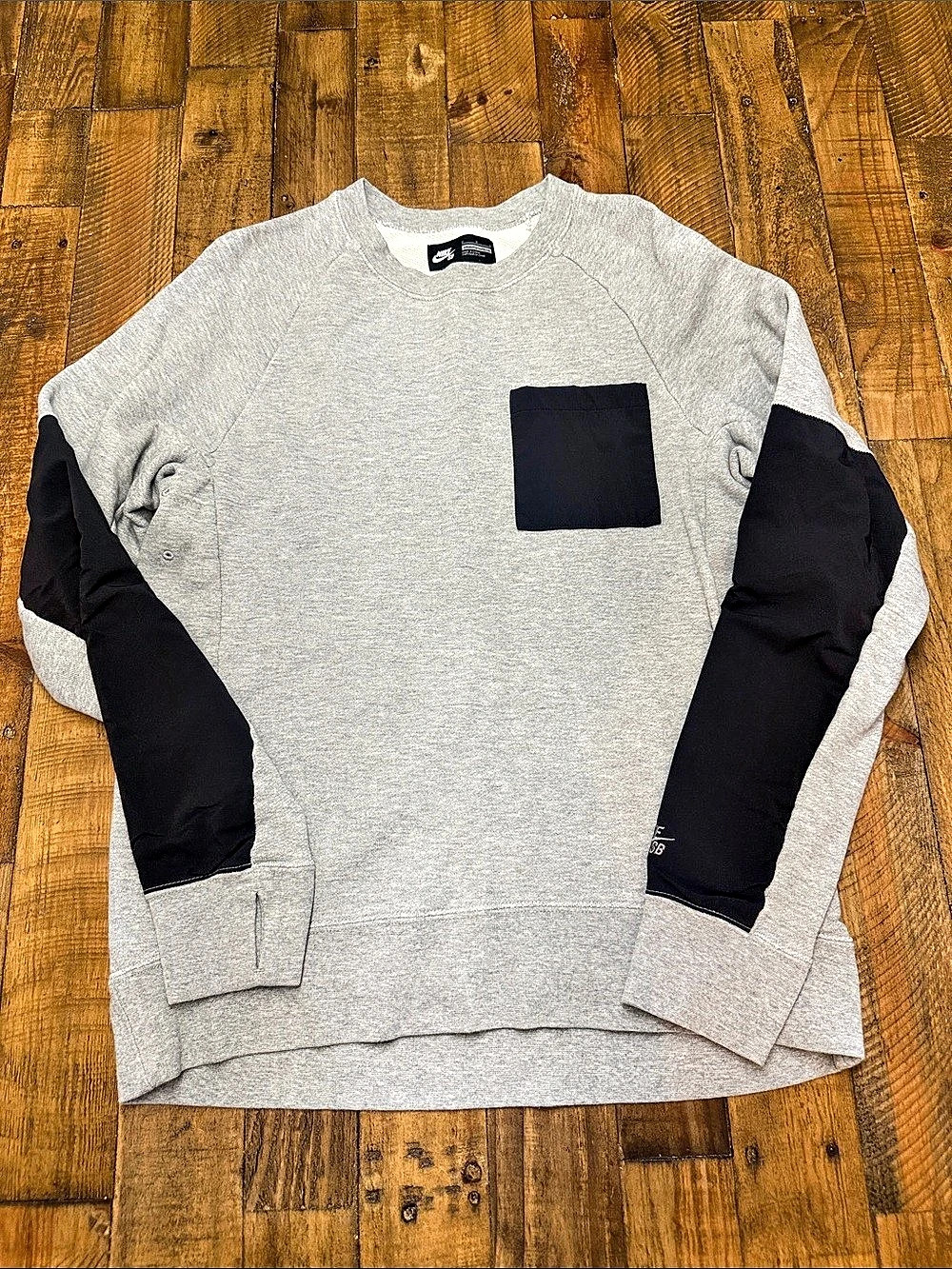 Nike SB Color Block Crewneck Size Medium